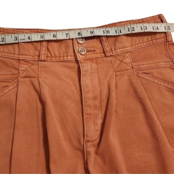 Anthropologie High Waist Pleated Shorts, Orange Rolled Cuff Shorts with Pockets - Picture 4 of 11